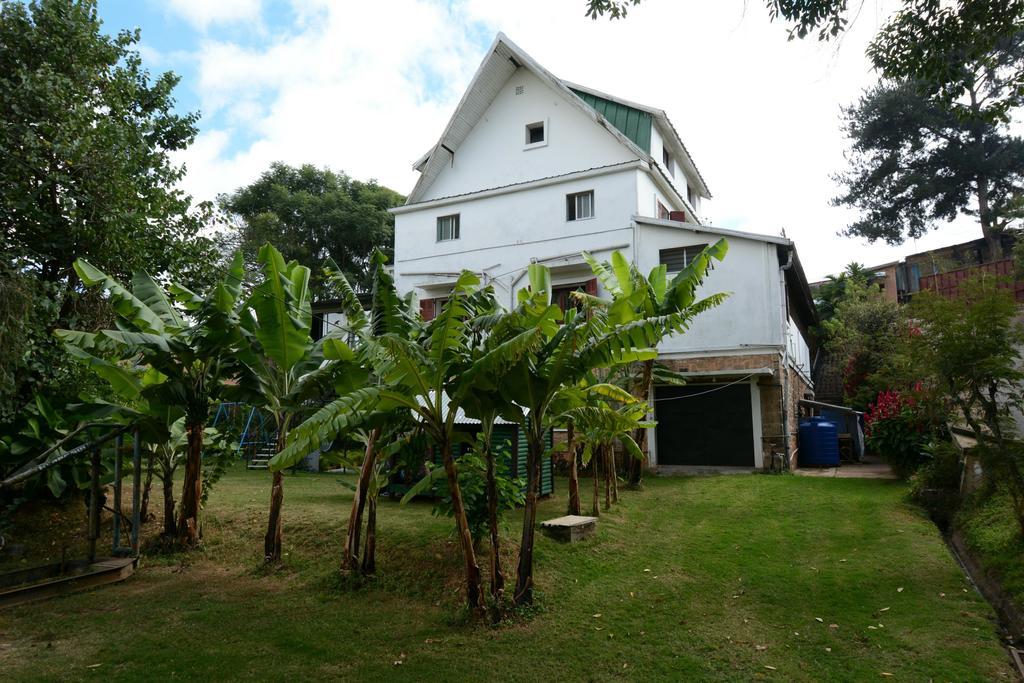 Hotel Chez Jeanne Antananarivo Exteriör bild