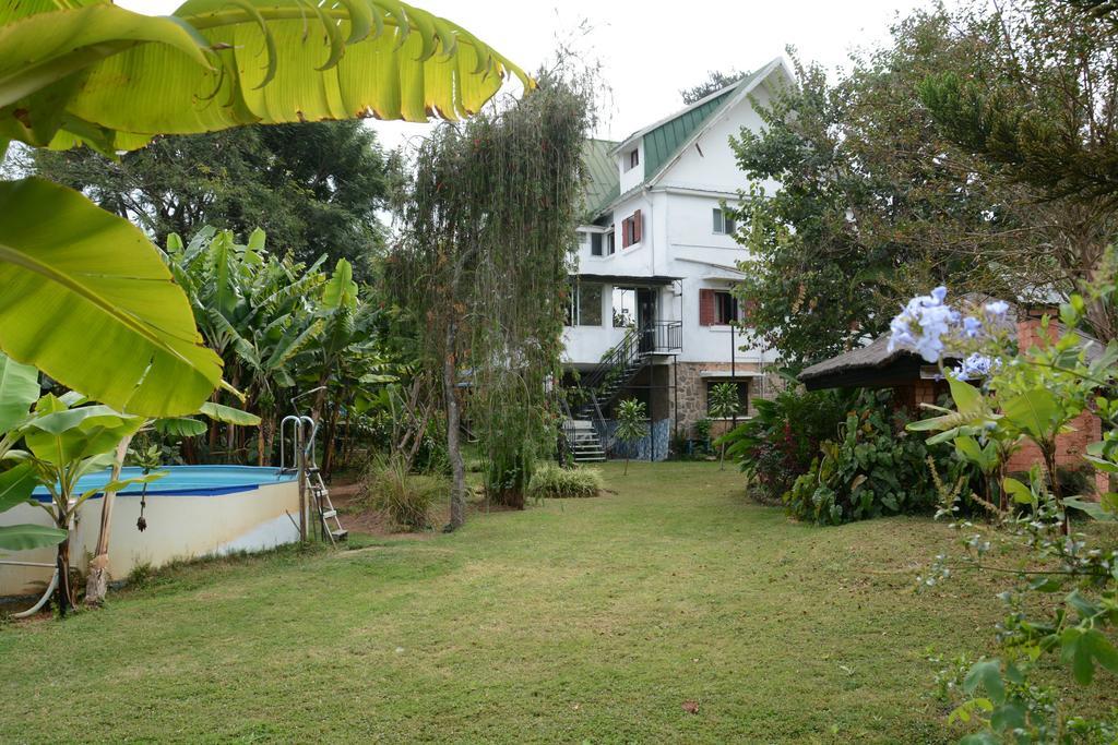 Hotel Chez Jeanne Antananarivo Exteriör bild