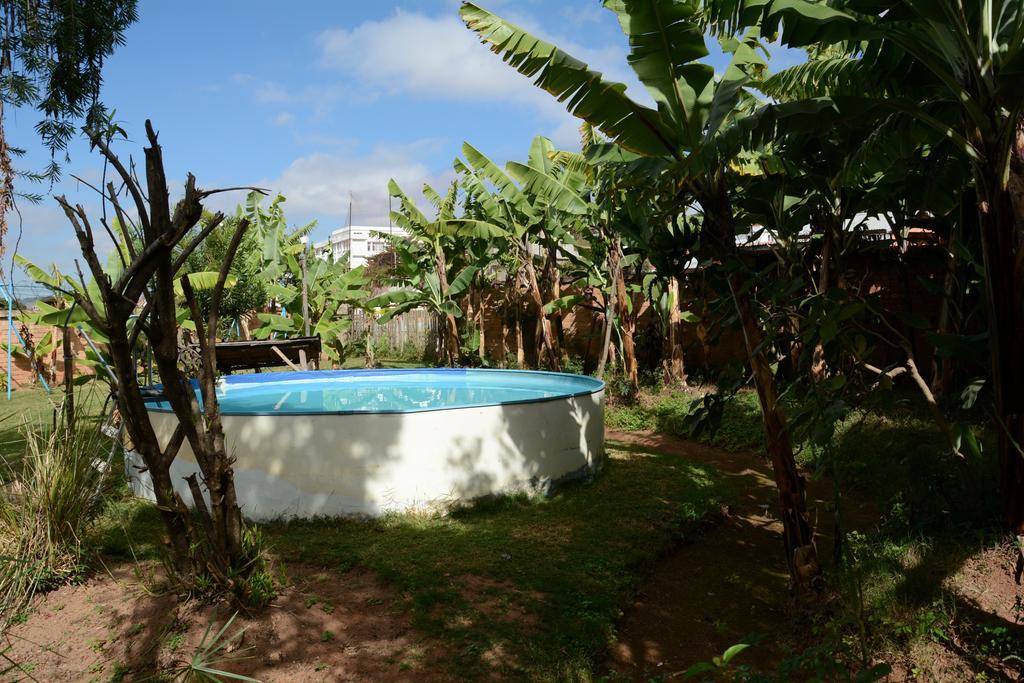 Hotel Chez Jeanne Antananarivo Exteriör bild